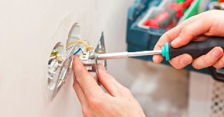 Электромонтажные работы Саянск цена 465 руб Электрика под ключ